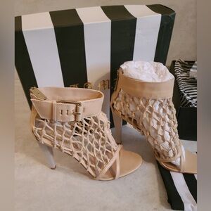 Rare Lamb-Faith-Fishnet Leather Bootie Nude/White Size 10 NIB With Sleeper Bag